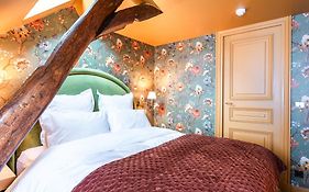 Maison La Boheme Montmartre - Studios & Apartments